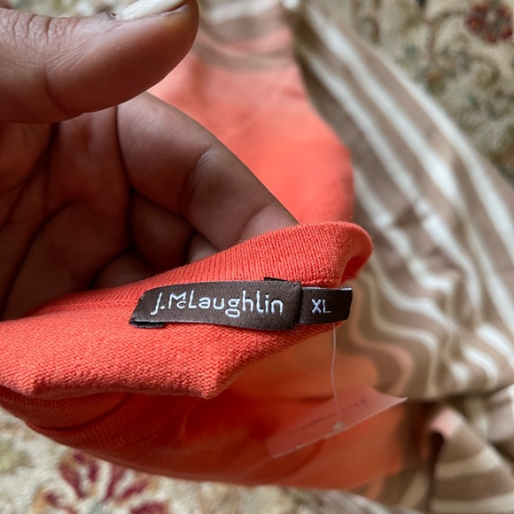 COPY - Sweater j McLaughlin - Picture 8 of 10